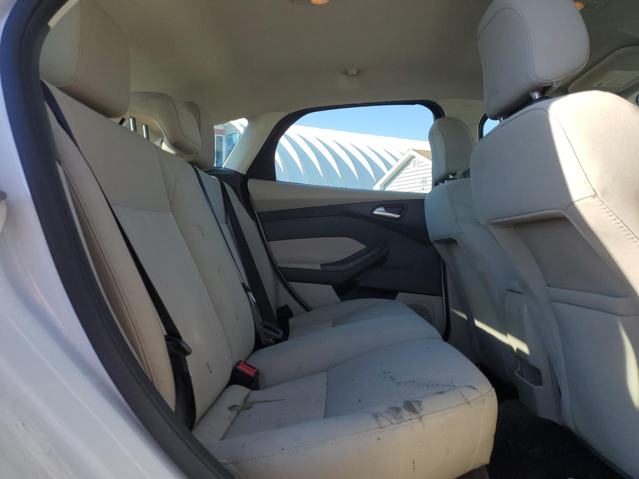 Ford Focus Se Image 6