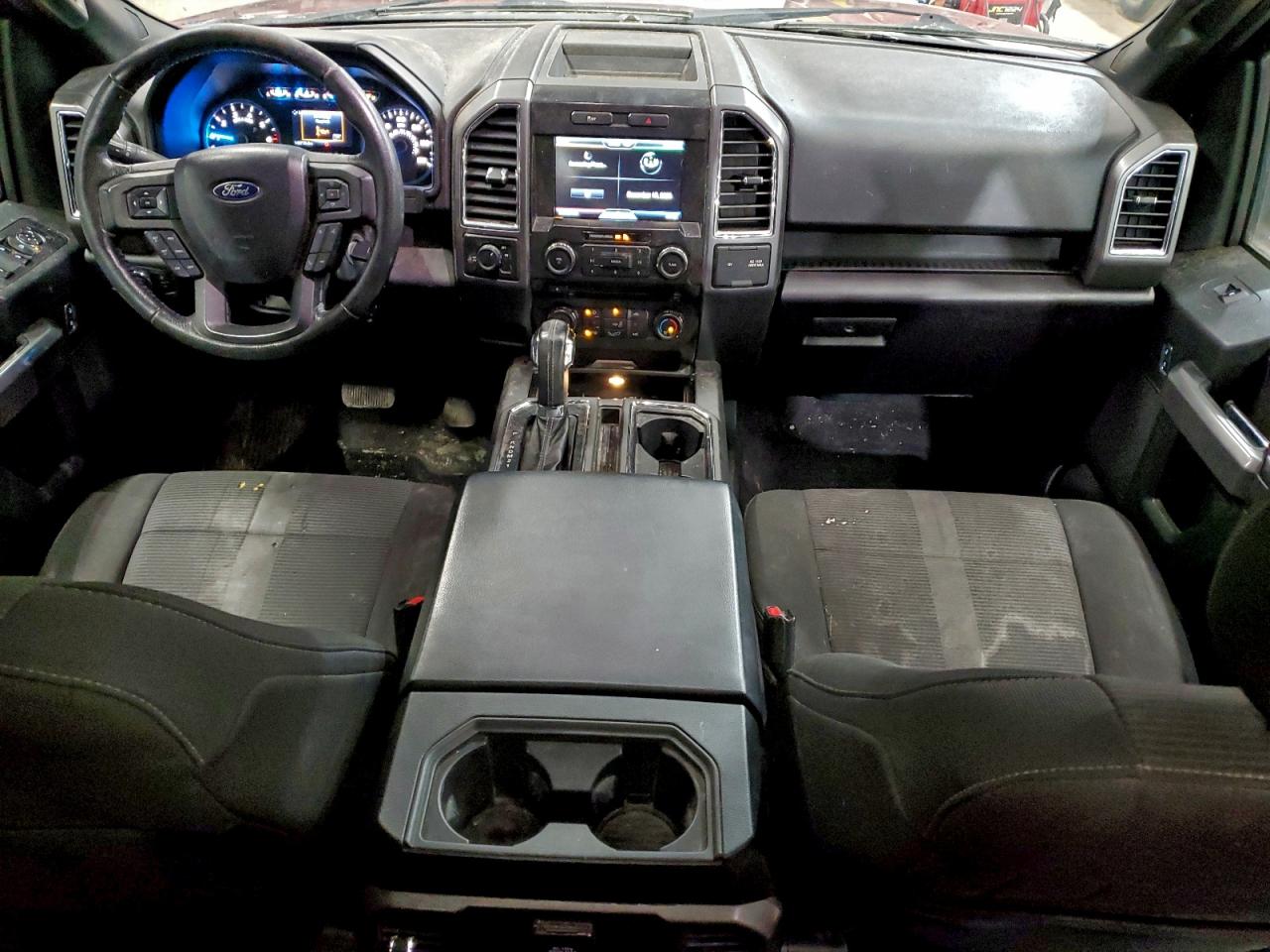 Ford F-150 Super Cab Image 4