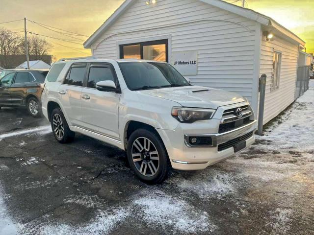 Toyota 4Runner Limited Image 9