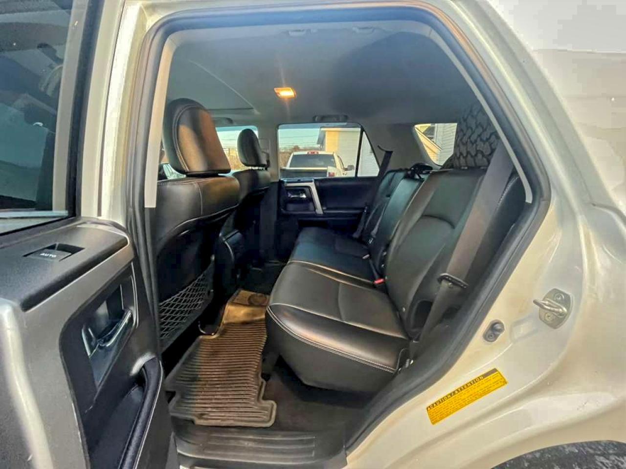 Toyota 4Runner Limited Image 2