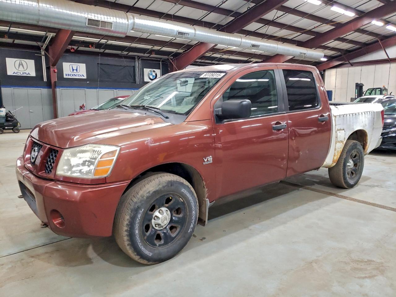 Nissan Titan Xe Image 1
