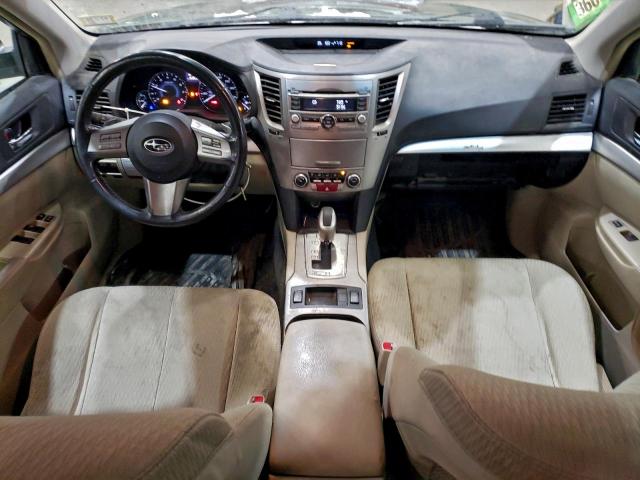 Subaru Outback 2.5i Premium Image 2