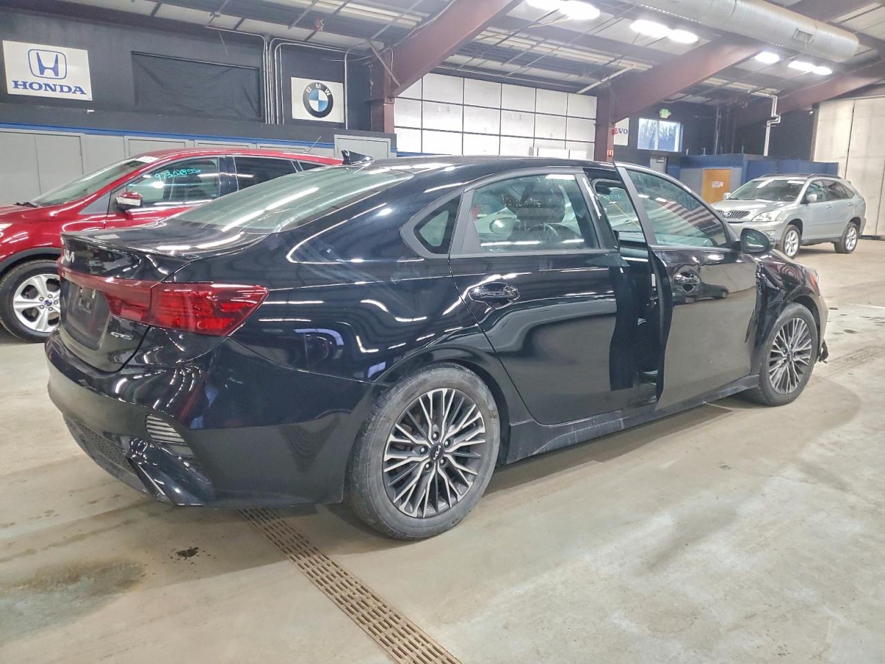 Kia Forte Gt Line Image 5