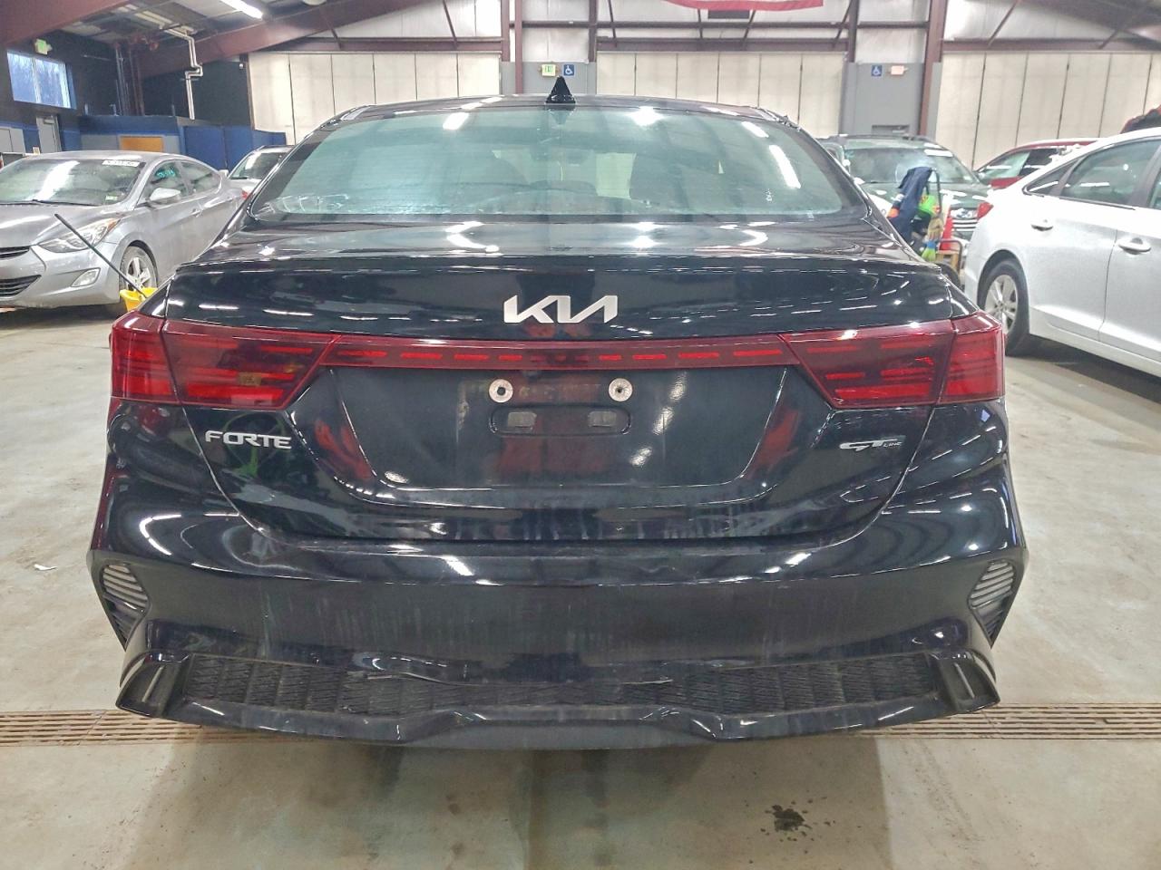 Kia Forte Gt Line Image 7