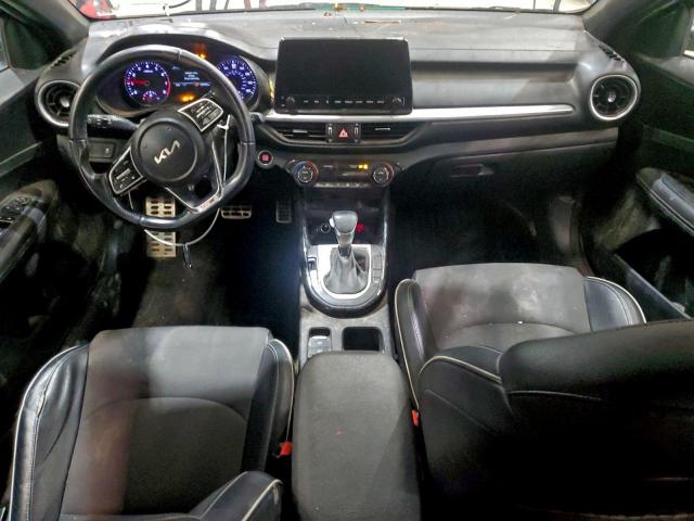 Kia Forte Gt Line Image 8