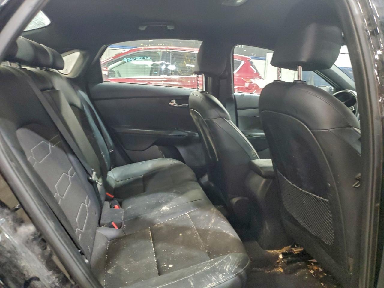 Kia Forte Gt Line Image 3