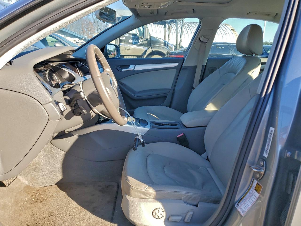 Audi A4 Premium Image 7