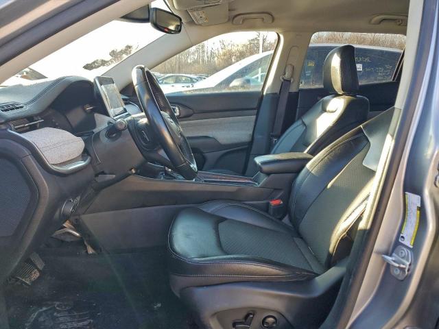 Jeep Compass Latitude Image 12