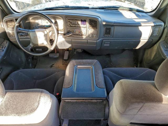 GMC Sierra K2500 Heavy Duty Image 11