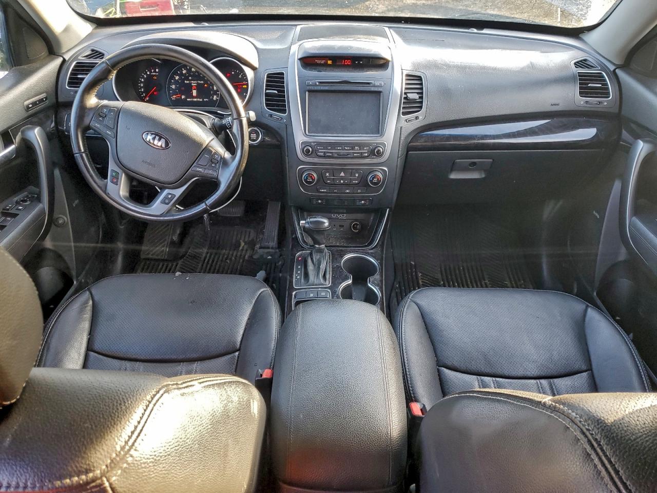 Kia Sorento Lx Image 9