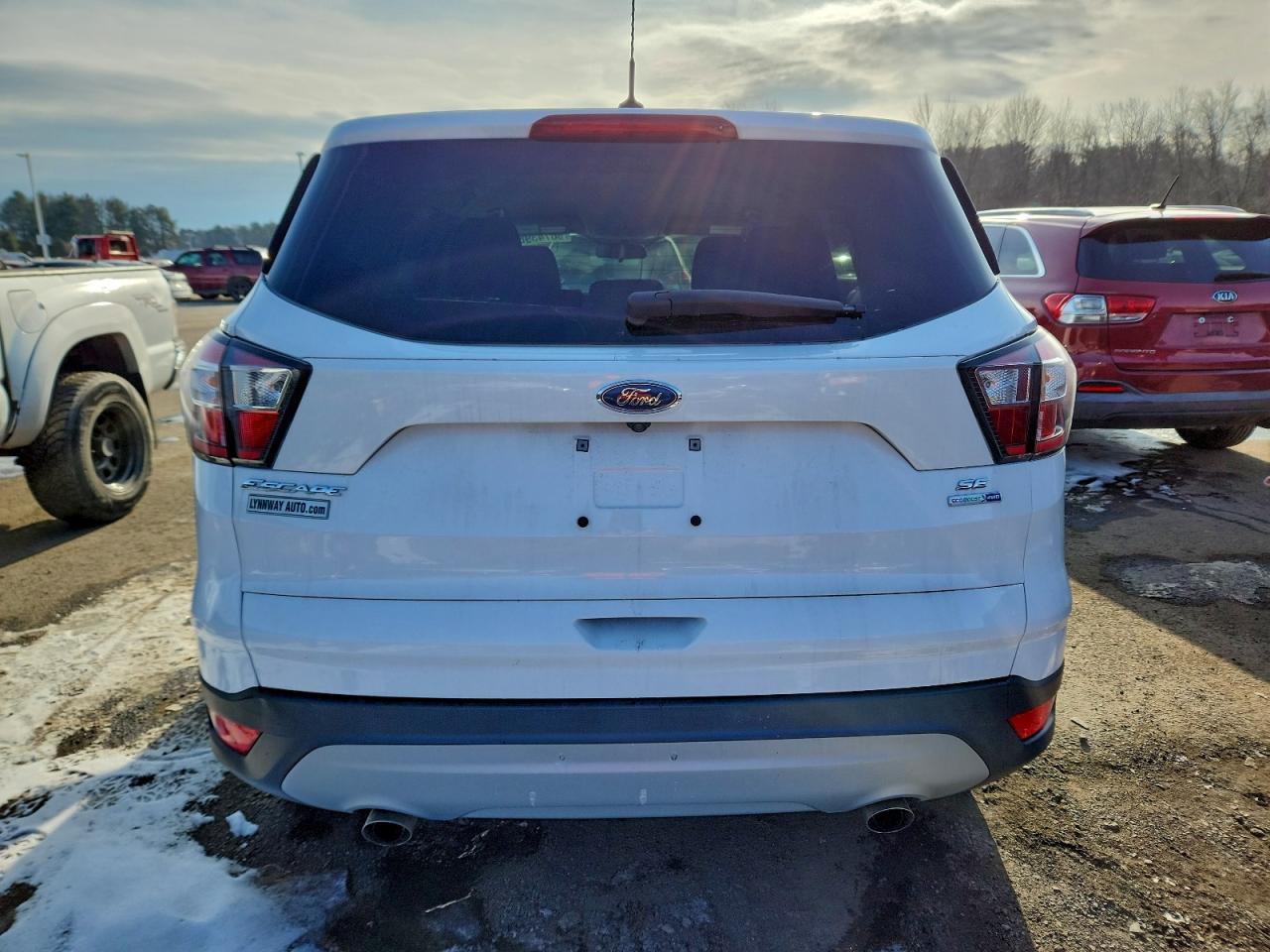 Ford Escape Se Image 4
