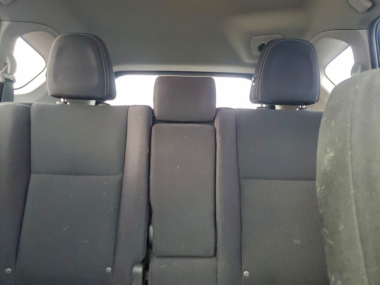 Toyota RAV4 Xle Image 6