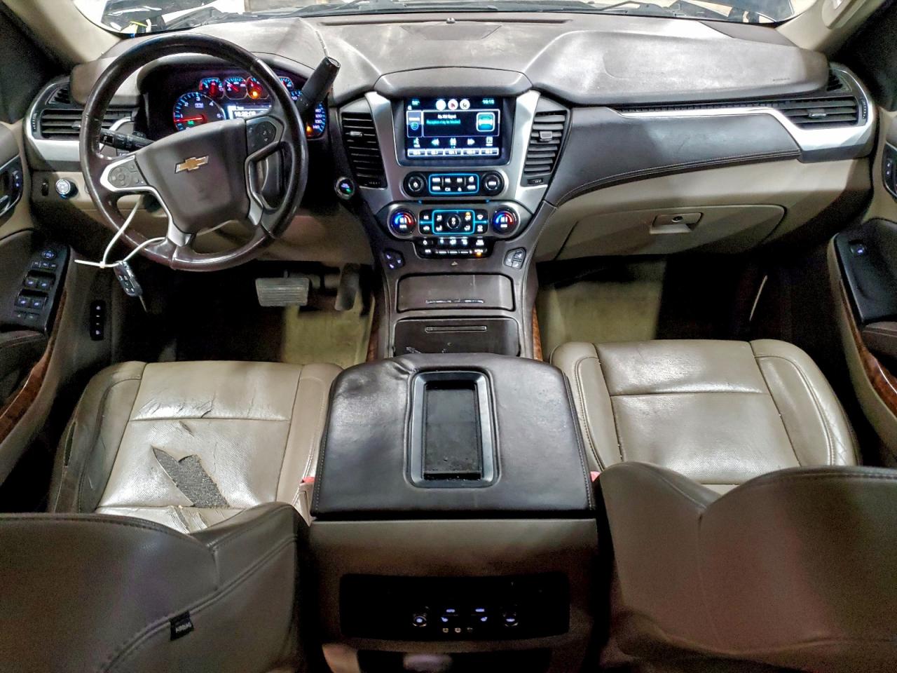 Chevrolet Suburban K1500 Ltz Image 4