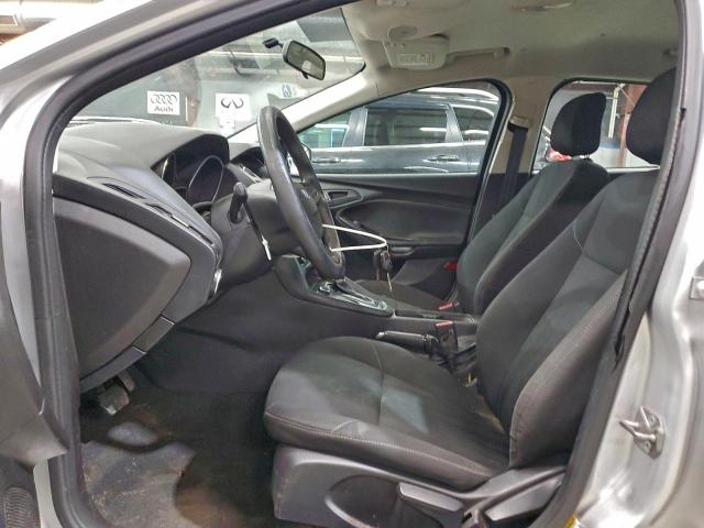 Ford Focus S Image 8