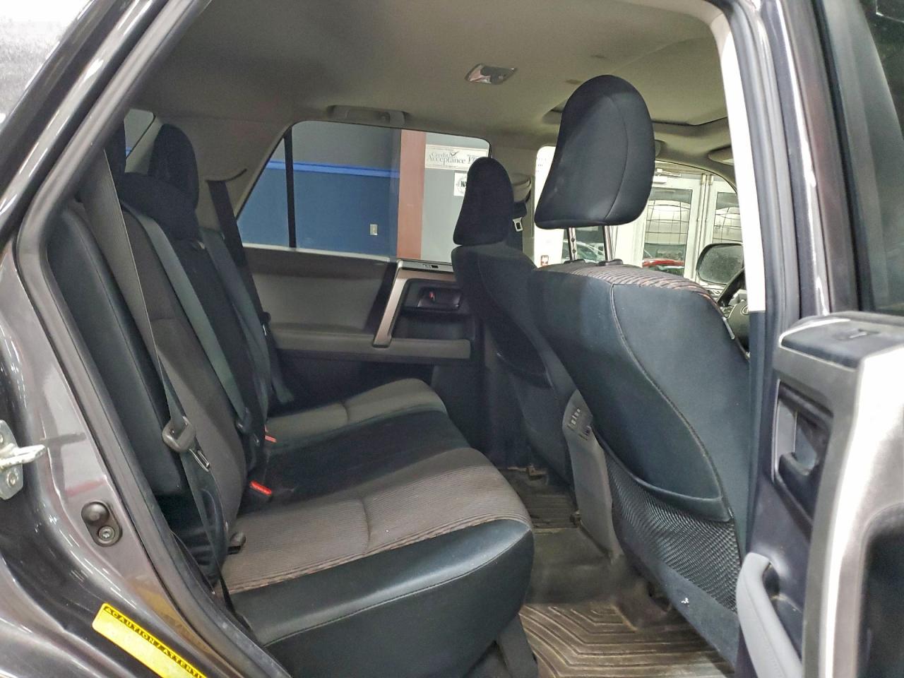 Toyota 4Runner Sr5 Image 8