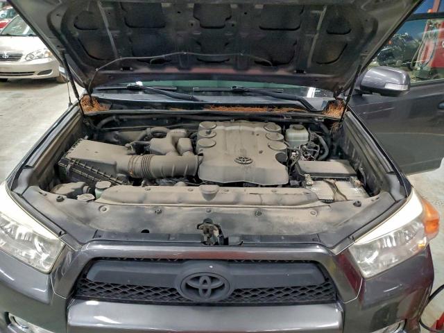 Toyota 4Runner Sr5 Image 12
