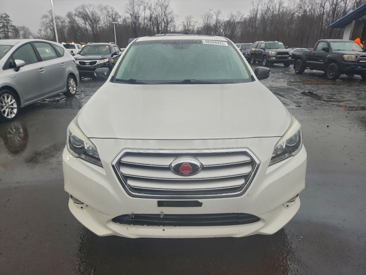 Subaru Legacy 2.5i Limited Image 4