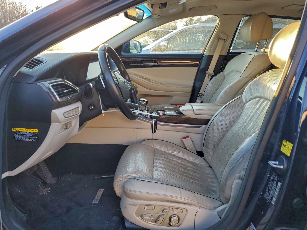 Genesis G90 Ultimate Image 11