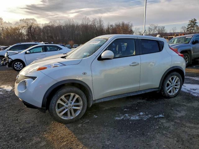  Salvage Nissan JUKE