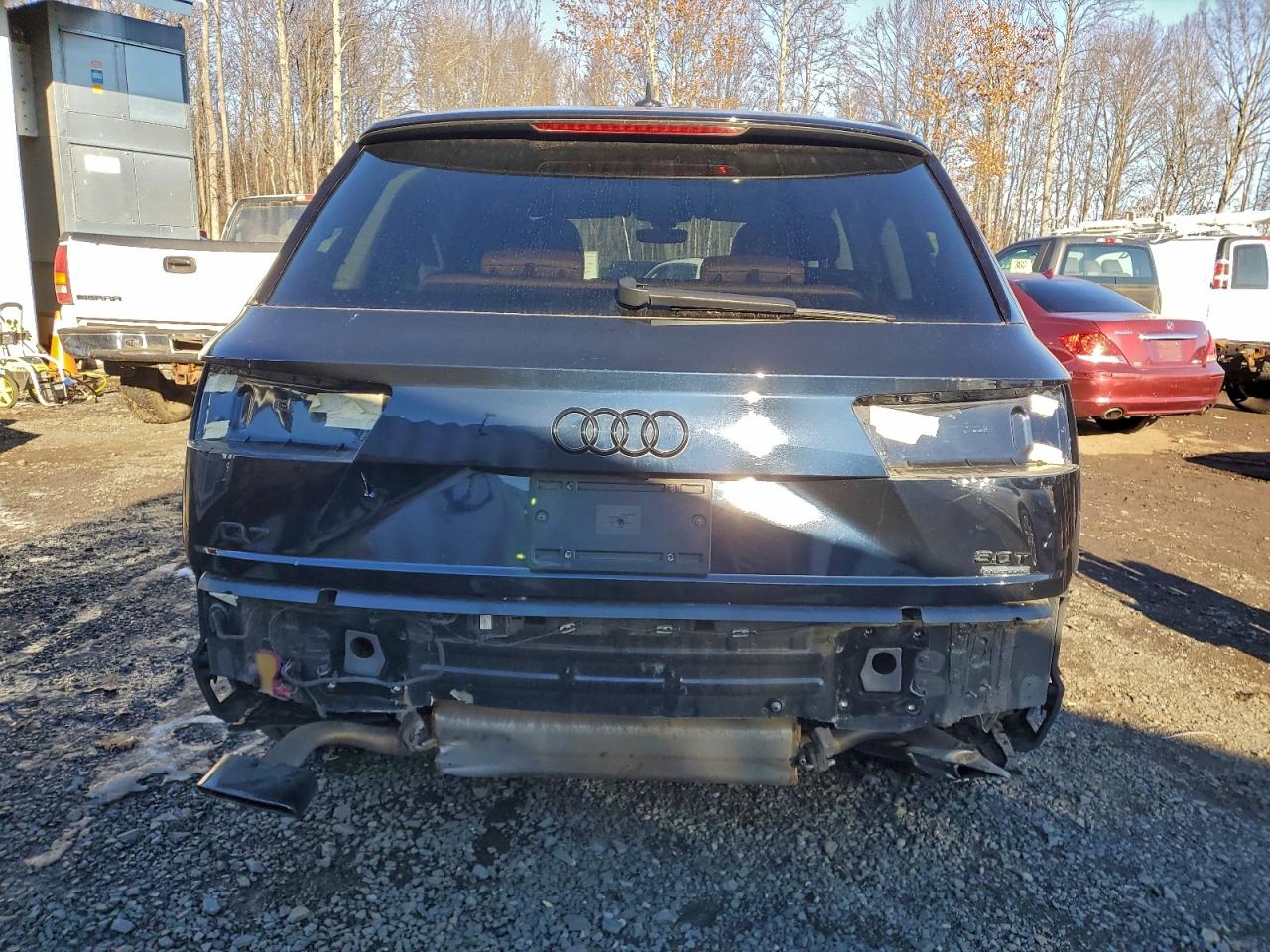 Audi Q7 Prestige Image 2