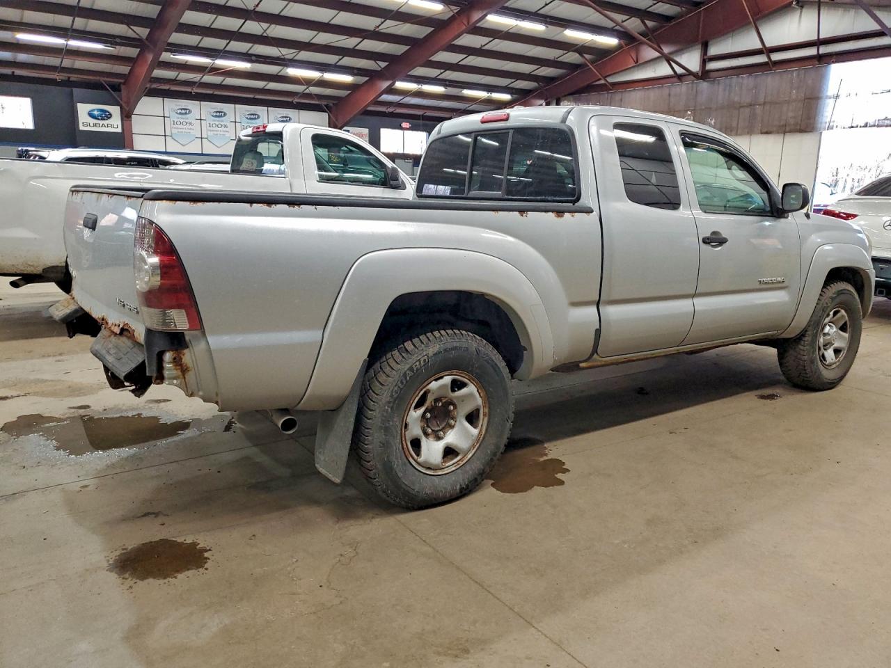 Toyota Tacoma Access Cab Image 5