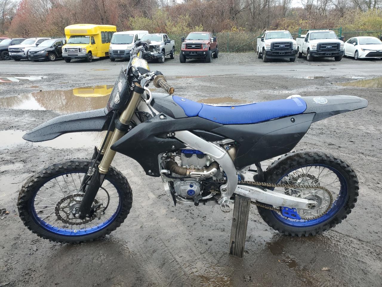 Yamaha Dirt Bike F Image 6