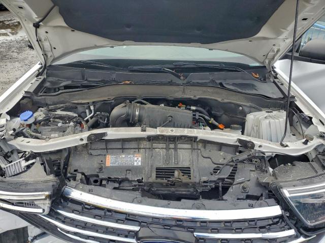 Ford Explorer Xlt Image 9