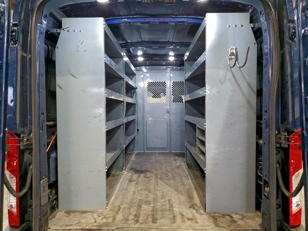 Ford Transit T-250 Image 6