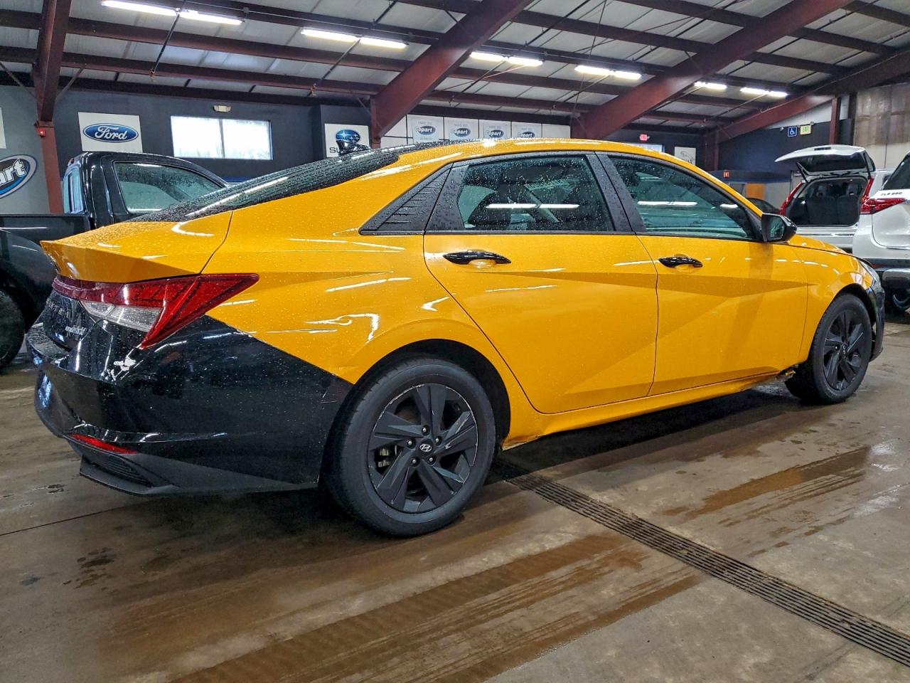 Hyundai ELANTRA Blue Image 7