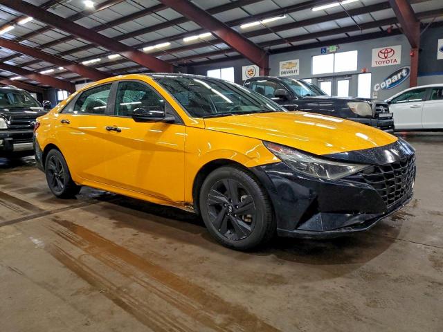 Hyundai ELANTRA Blue Image 11
