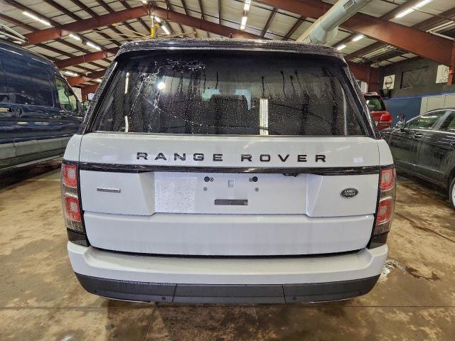 Land Rover Range Rover Supercharged Image 3