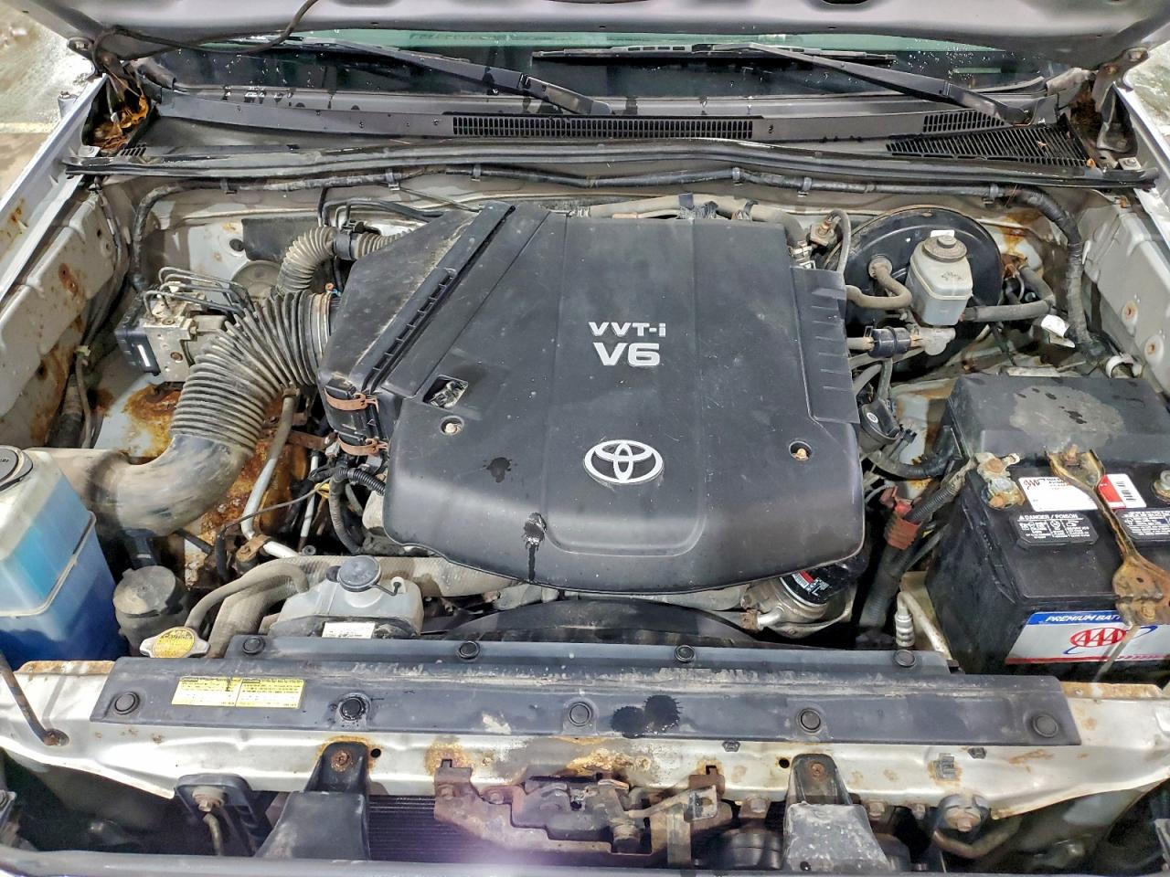 Toyota Tacoma Access Cab Image 12