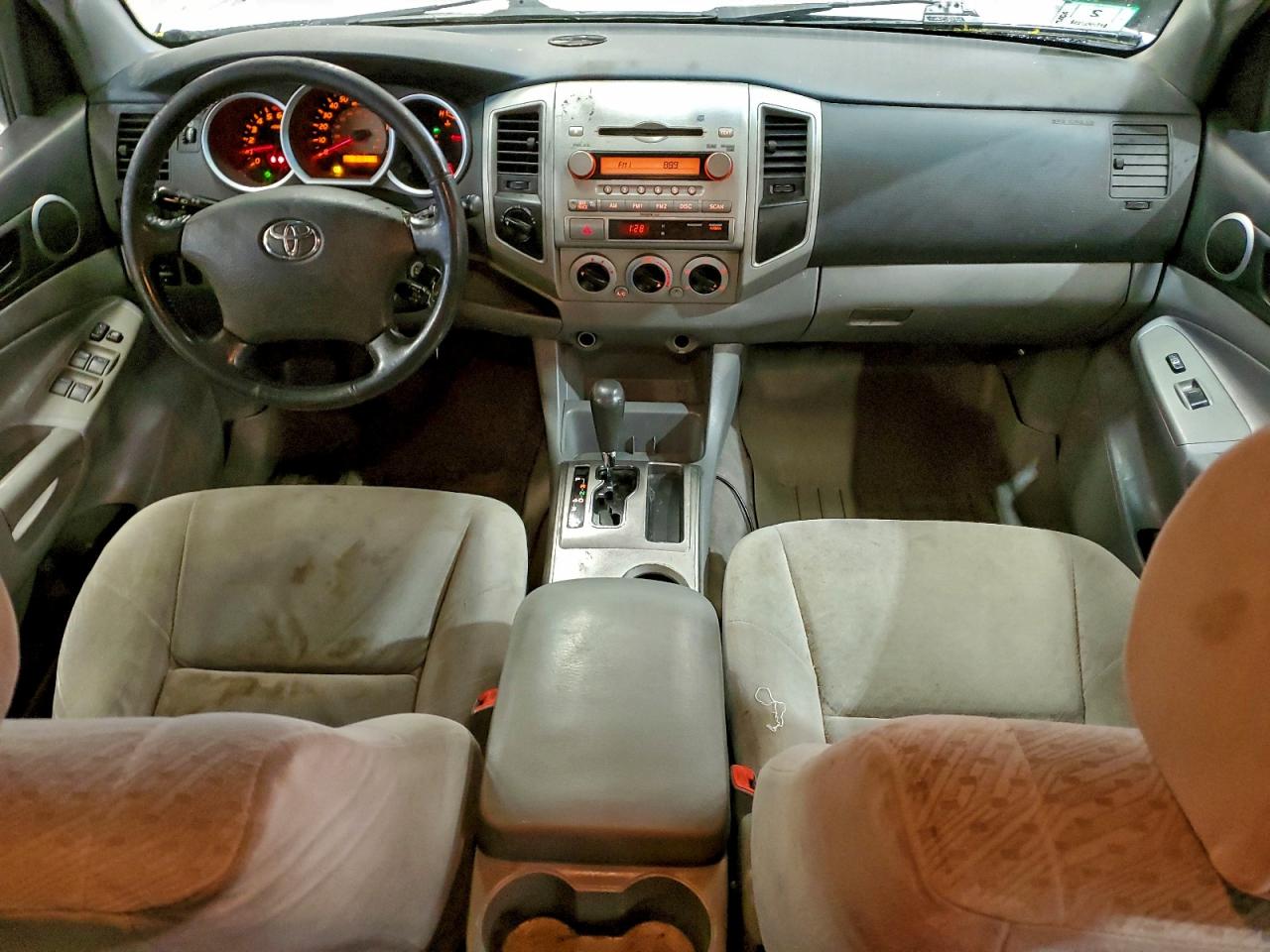 Toyota Tacoma Double Cab Long Bed Image 4