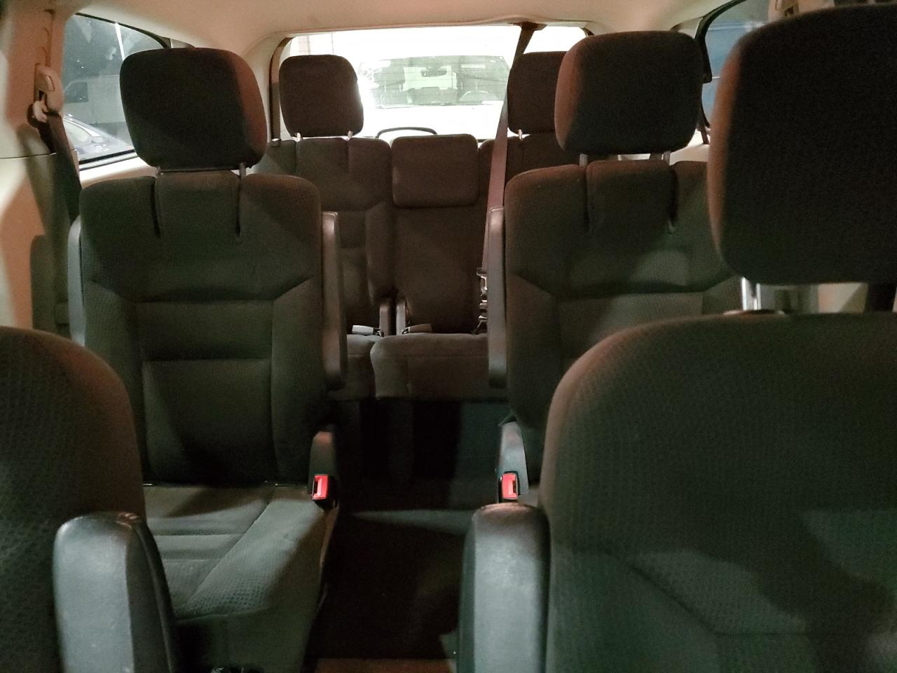 Dodge Caravan Sxt Image 8