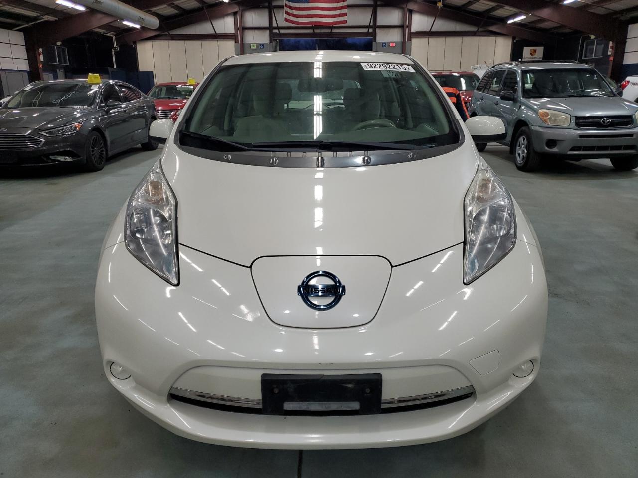 Nissan LEAF S Image 5
