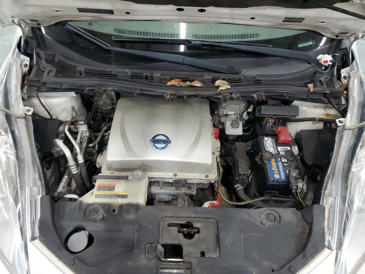 Nissan LEAF S Image 9