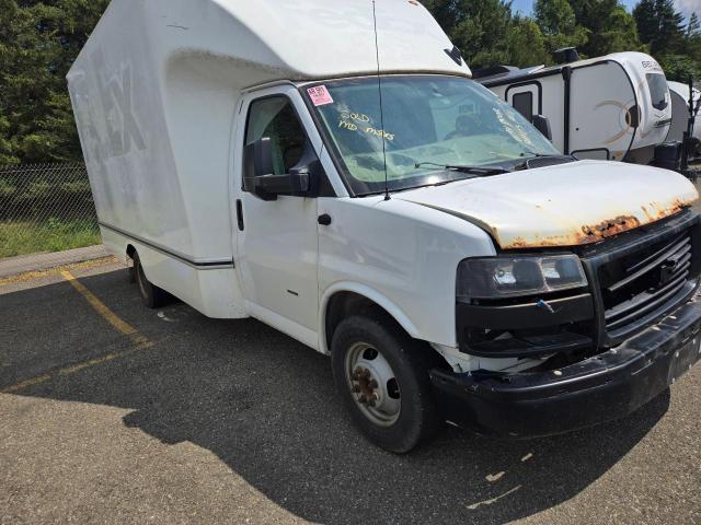 Chevrolet Express Image 10