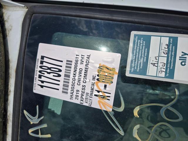 Chevrolet Express Image 3