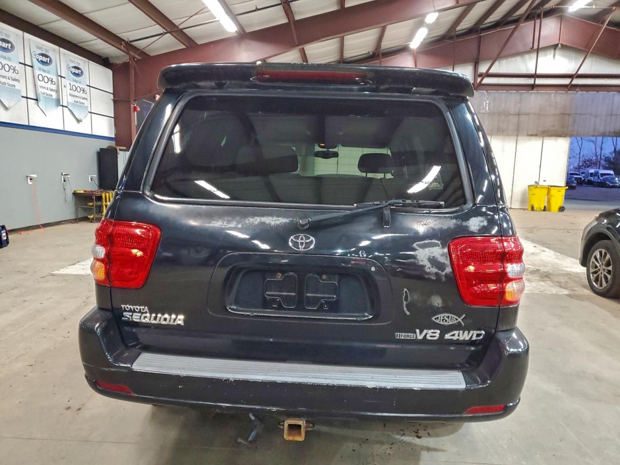 Toyota Sequoia Limited Image 12