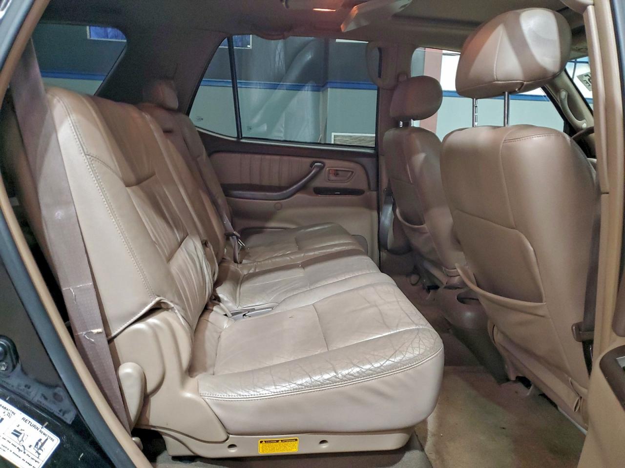 Toyota Sequoia Limited Image 10