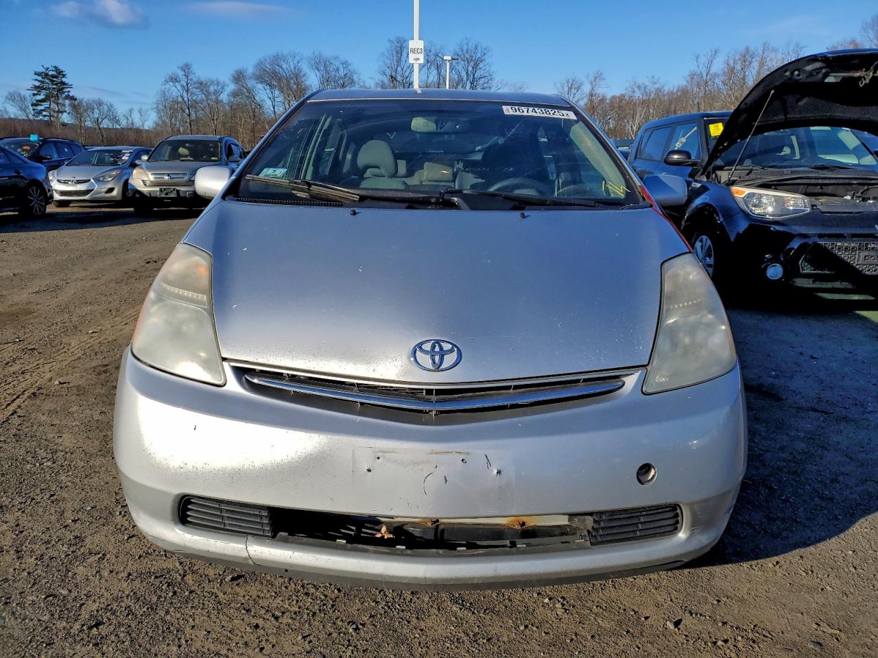 Toyota Prius Image 12