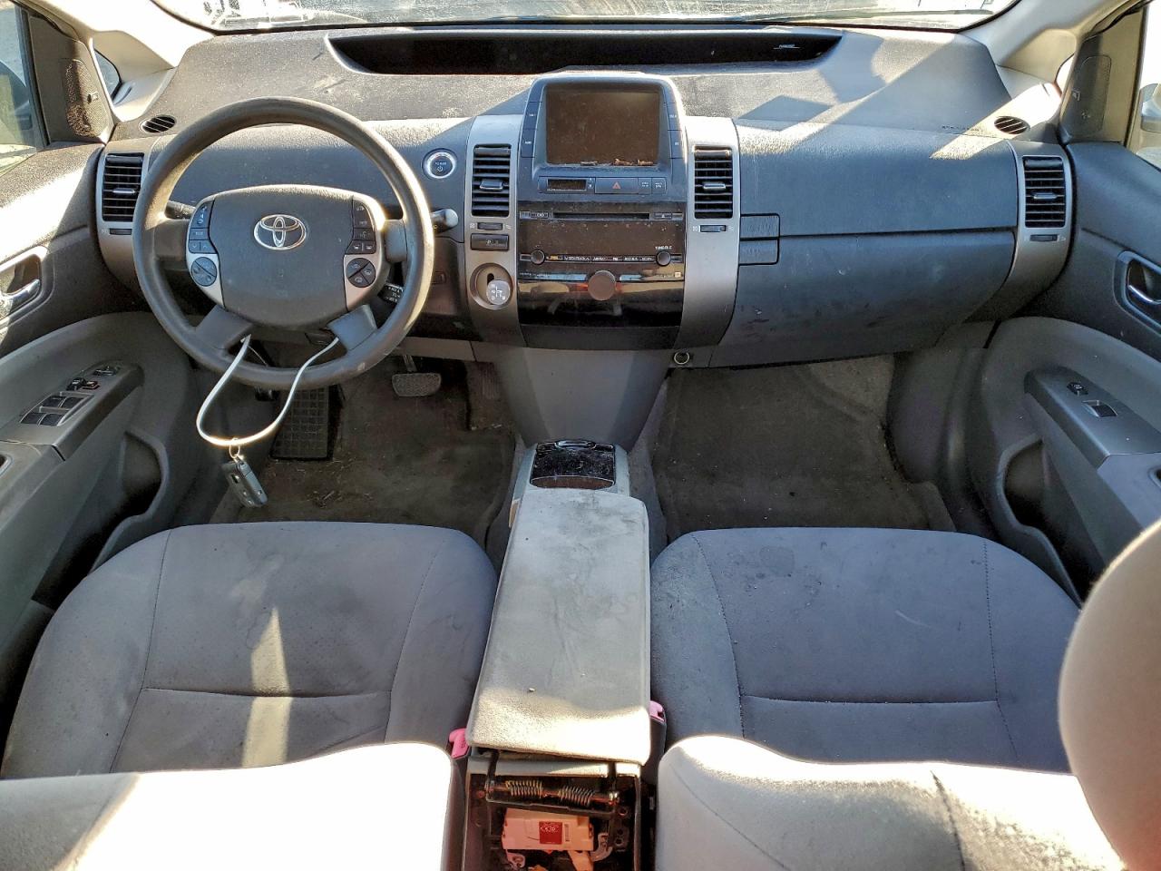 Toyota Prius Image 4