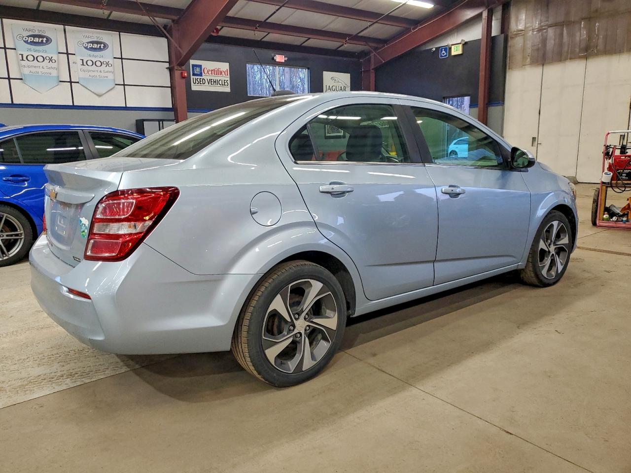 Chevrolet Sonic Premier Image 12