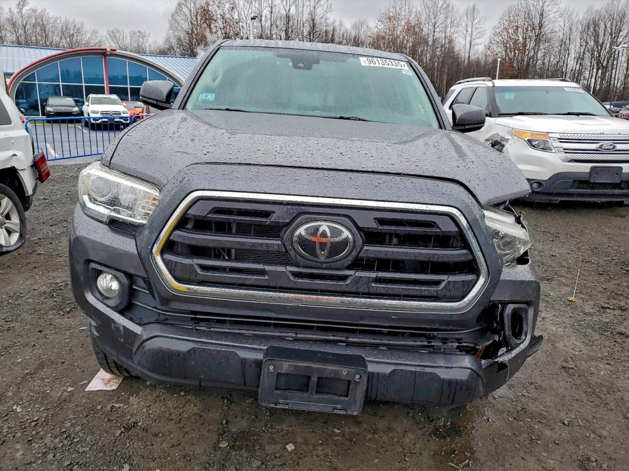 Toyota Tacoma Access Cab Image 6