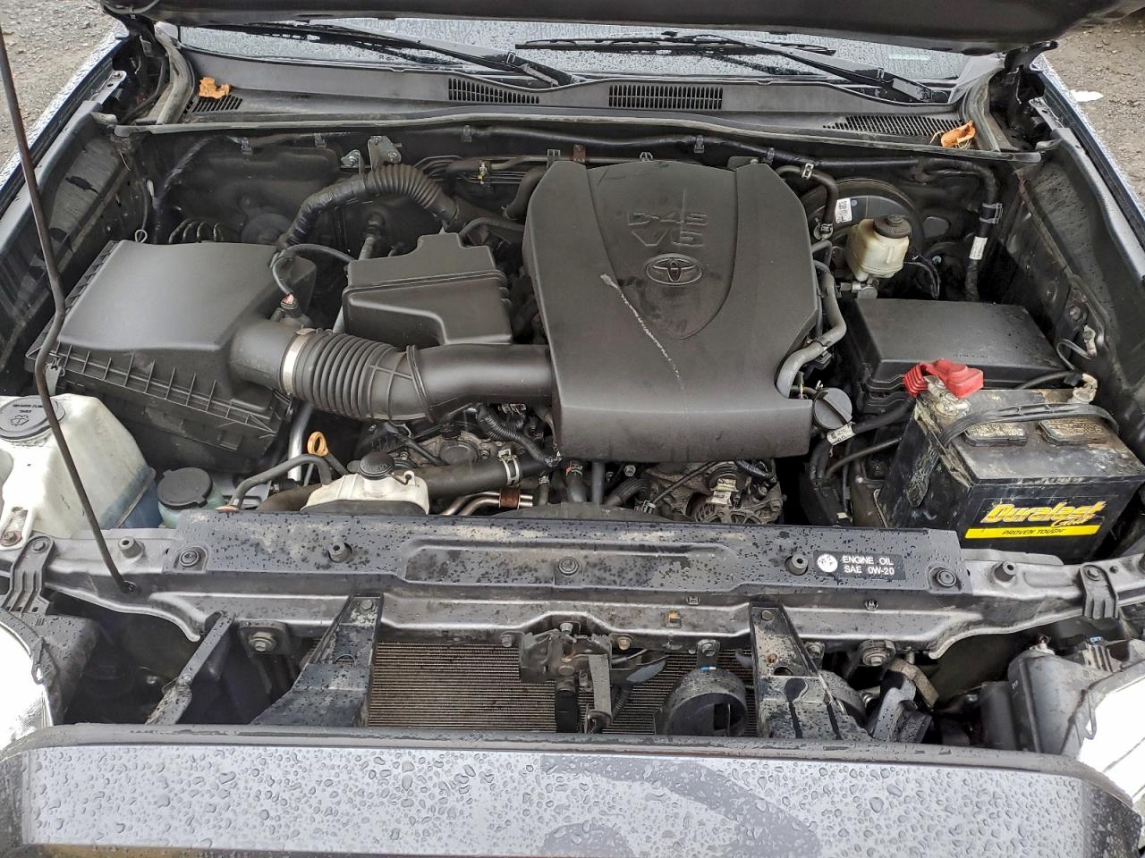 Toyota Tacoma Access Cab Image 2