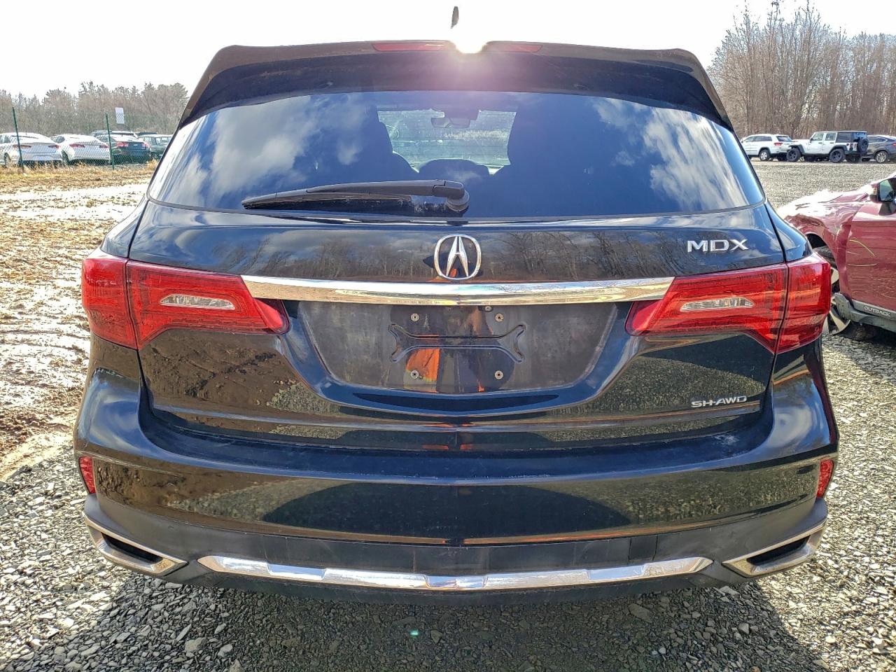 Acura MDX Image 10