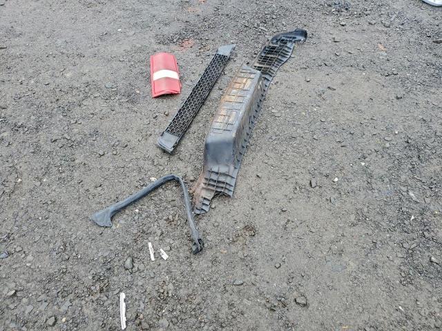 Chevrolet Express Image 9