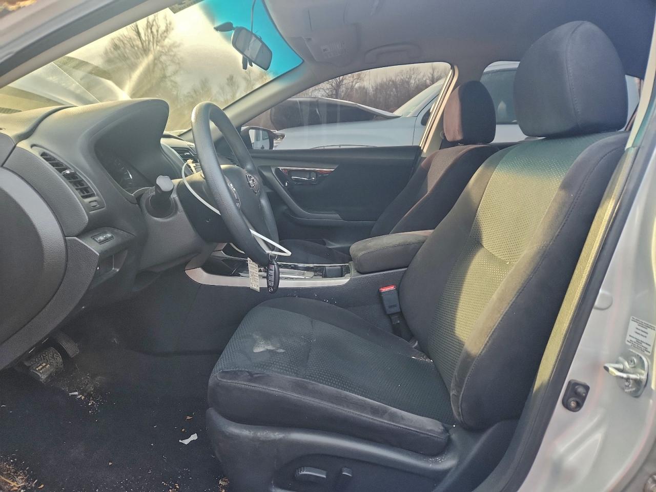 Nissan Altima 2.5 Image 12