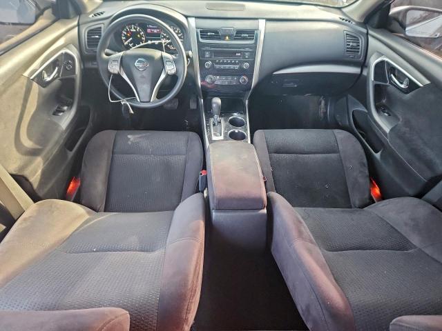 Nissan Altima 2.5 Image 9