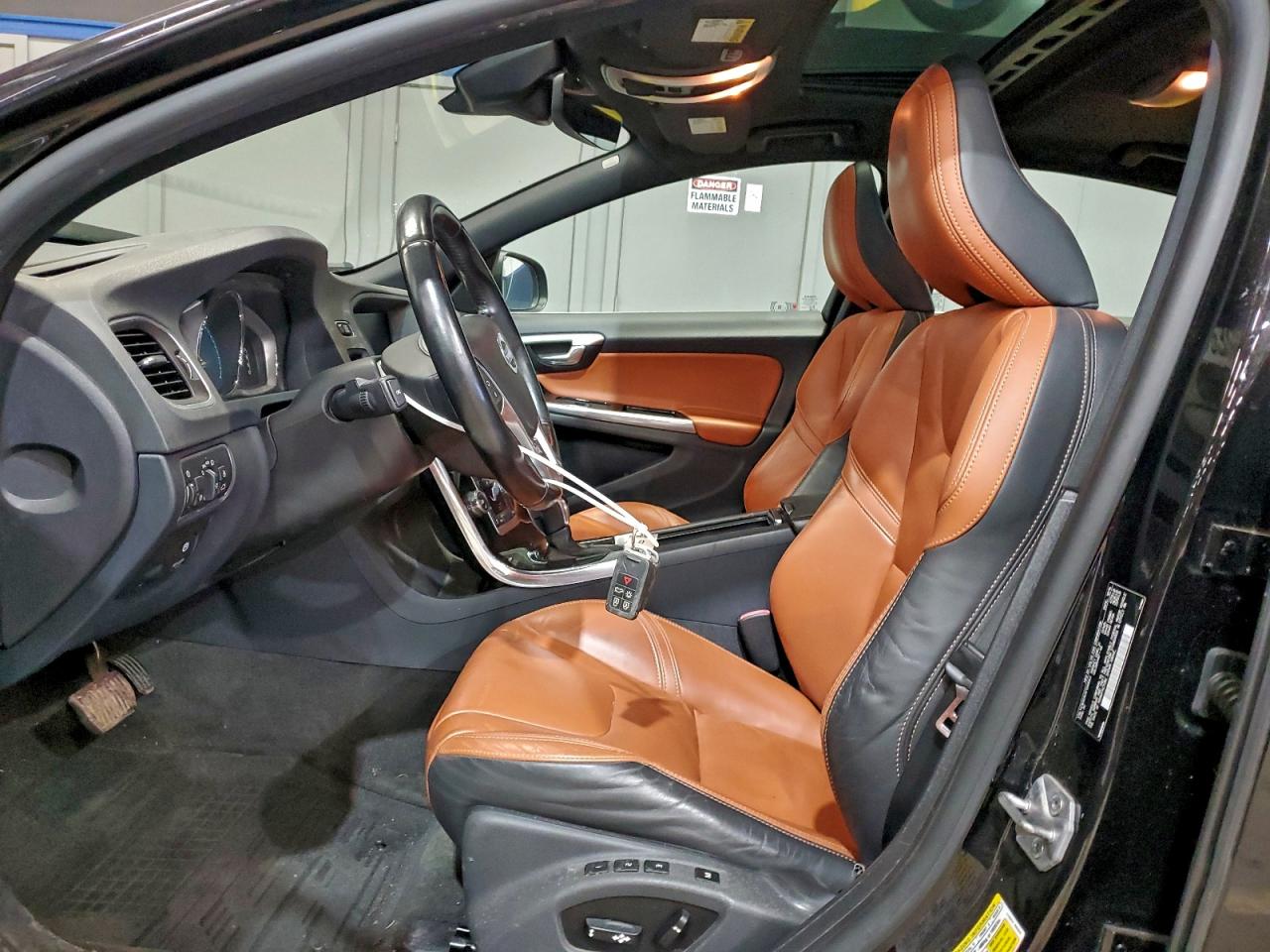 Volvo S60 Premier Image 5